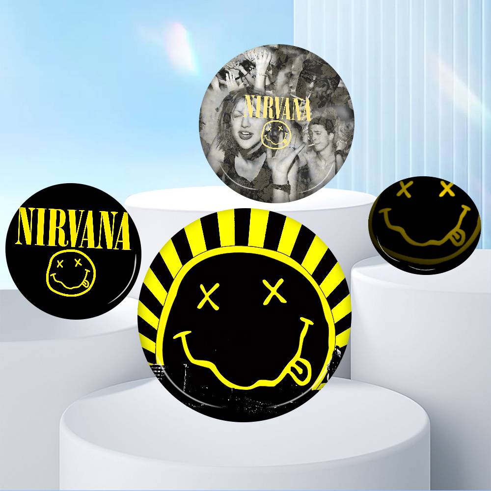 Nuevos broches N-Nirvana, Pin  - Gaming Console Buttons reseña y precio
